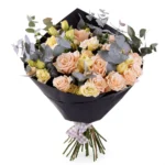 Букет из роз «Вокруг свет»